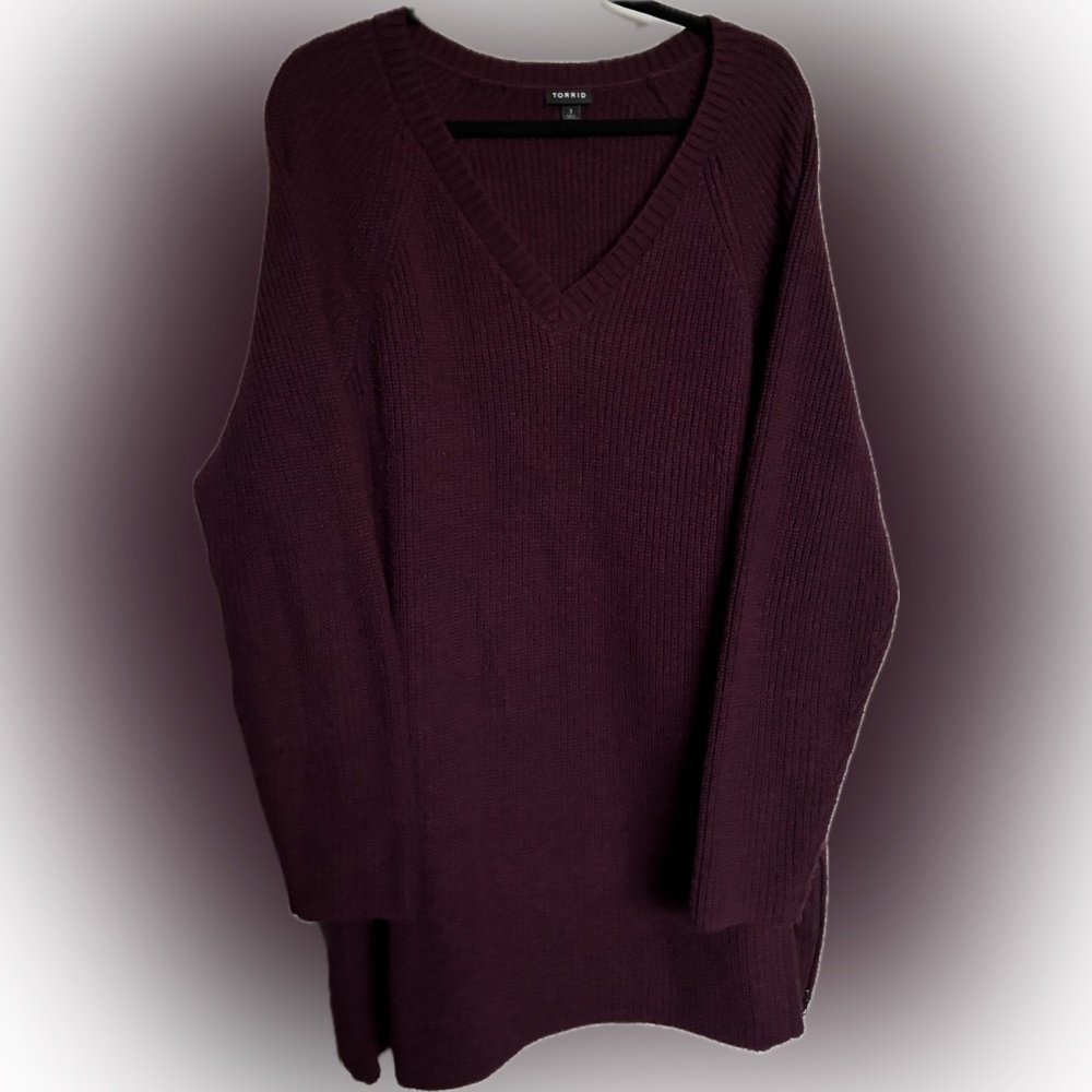 Torrid Tunic V-Neck Sweater Zip Sides Burgundy Size 3 2X 3X